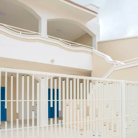 בית נופש La Torre Gma Tourism טורה לפילו